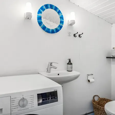 Arto - 1-2km From The Sea By Interhome Vig